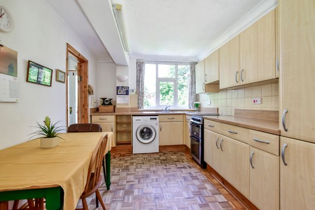 24, Broomfield Rise, Abbots Langley photo 4
