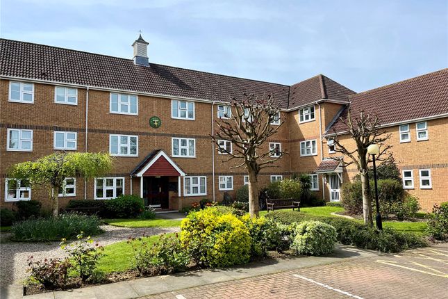 Flat for sale in The Sovereigns, Queens Road, Maidstone