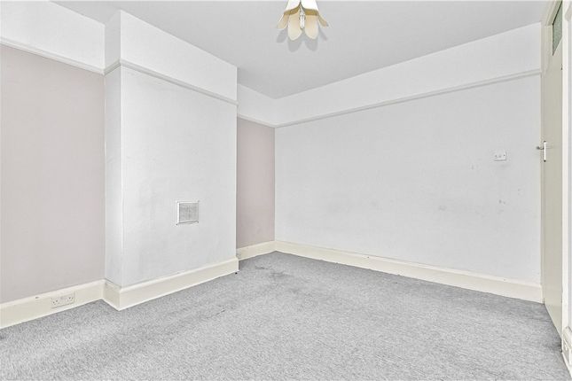 Terraced house for sale in Albion Road, Hounslow