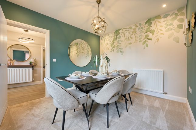 47, Dedworth Road, Windsor photo 4
