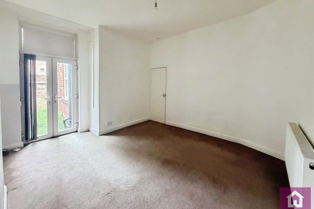 14, Levenshulme Road, Greater Manchester photo 2