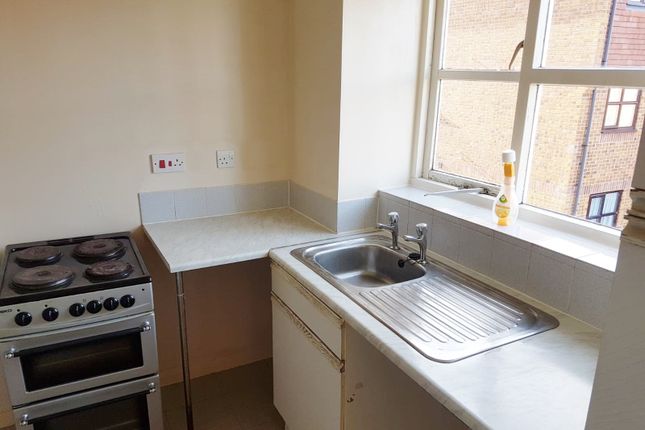 96 , Marmet Avenue, Letchworth Garden City photo 3