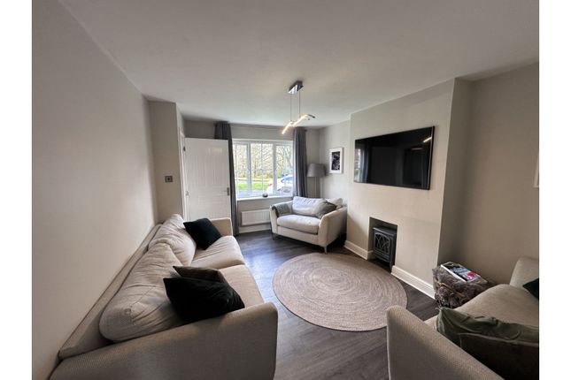 End terrace house for sale in Two Oaks Avenue, Burntwood