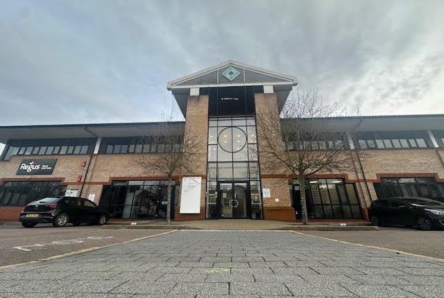 Thumbnail Office to let in Aston Court, Kingsmead Business Park, Frederick Place, Loudwater, High Wycombe