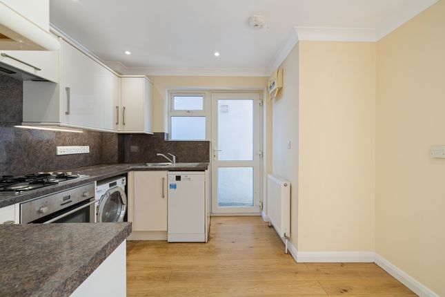 1a, Nyewood Place, Bognor Regis, West Sussex photo 4