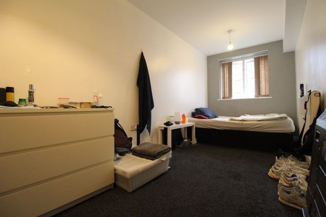 12 Auction House, John Street, Luton photo 5