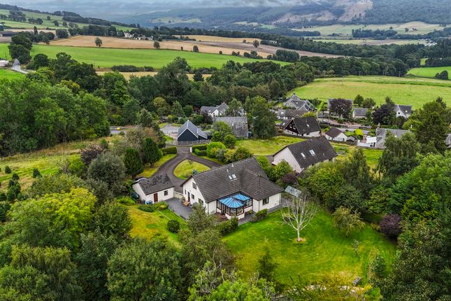 Moville, Kinnaird, Pitlochry photo 3