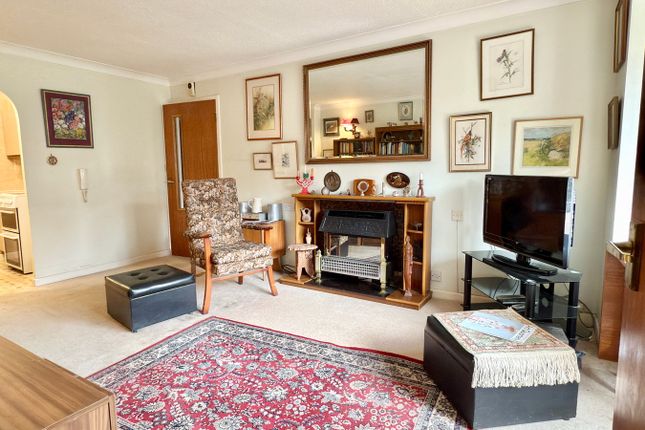18 Home Abbey House, High Street, Tewkesbury photo 3