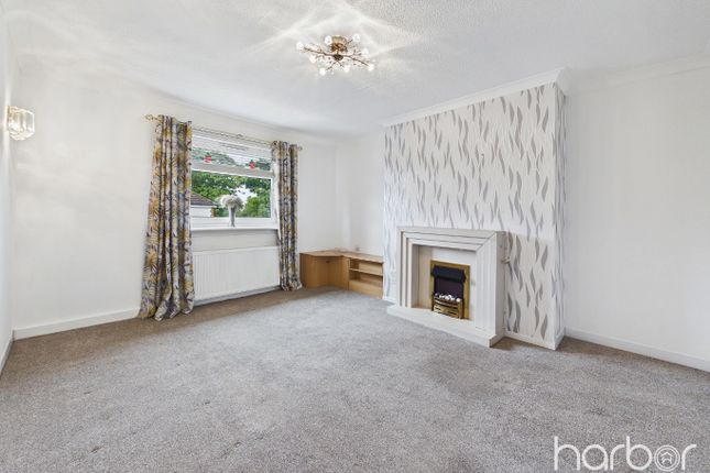 8 Threestonehill Avenue, Springboig, Glasgow photo 2