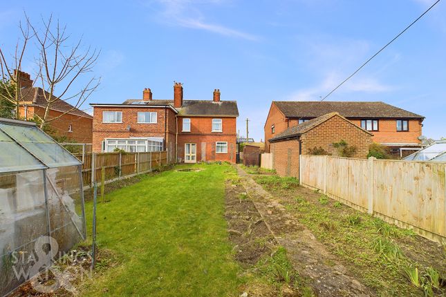 Semi-detached house for sale in Links Avenue, Brundall, Norwich
