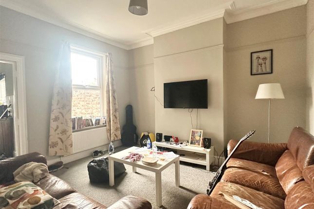Town house for sale in Vyner Street, York