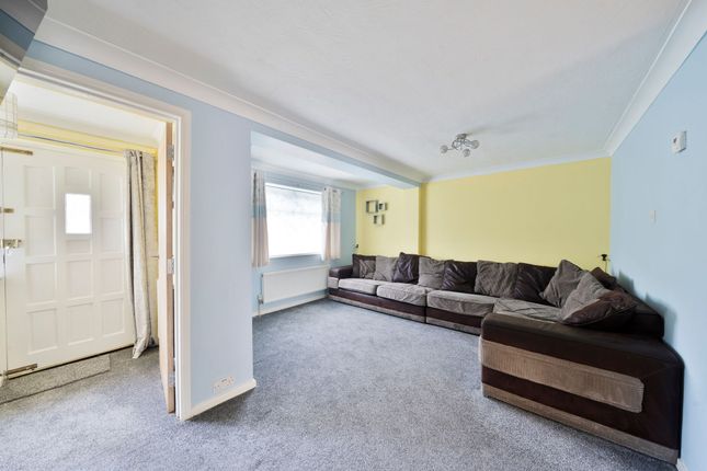 5 Woodhouse Way, Cambridge photo 2