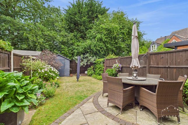 10, Wellington Close, Burbage photo 4