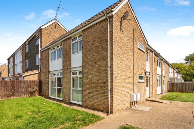 Thumbnail Flat for sale in Gleneagles Park, Hull