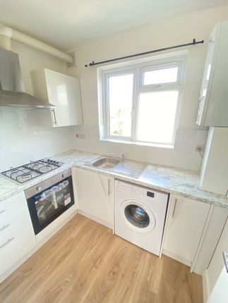 Thumbnail Flat to rent in Streatham Vale, London