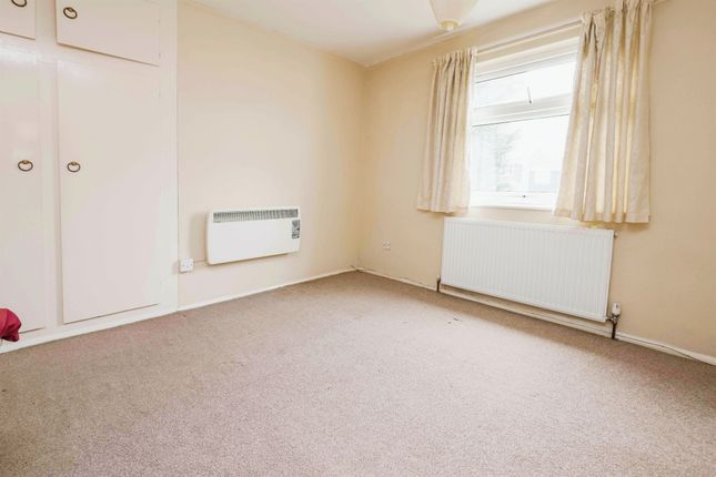 Town house for sale in Longley Crescent, Sheldon, Birmingham