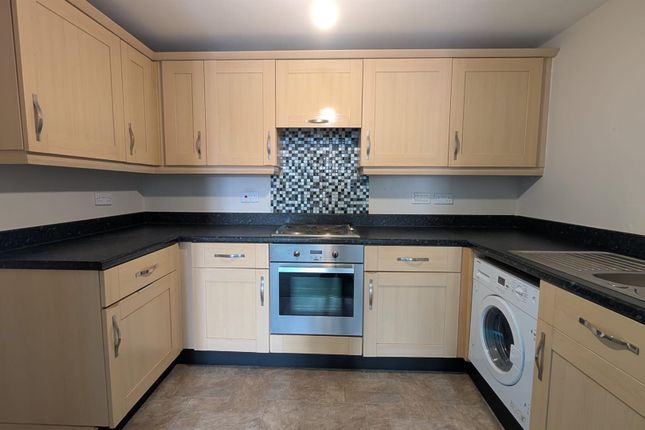 34, Wilton Court, Stoke-On-Trent photo 3