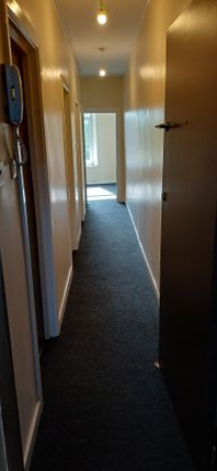 22, Cowell Street, Llanelli photo 4