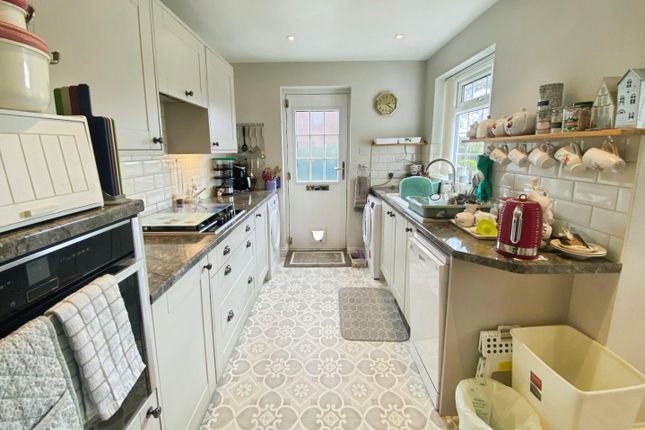 76, Dowber Way, Thirsk photo 2