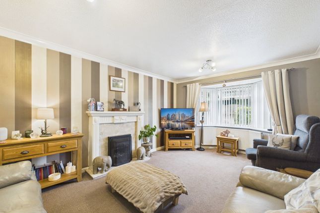 30, Parsonage Close, Upholland photo 3