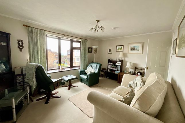 71, Parc Brynmawr, Llanelli photo 3