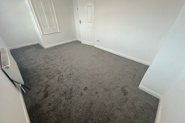 31, Birmingham photo 5