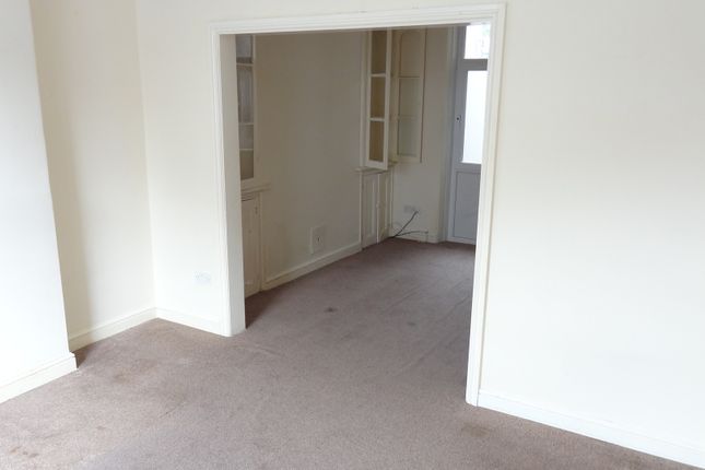 4, Thesiger Street, Cardiff photo 5