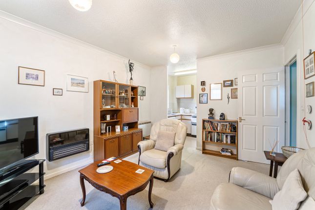 Birnbeck Court, Carlton Street, Weston-Super-Mare photo 4