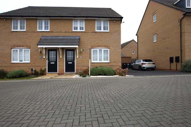 Thumbnail Semi-detached house to rent in Brudenell, Godmanchester, Huntingdon