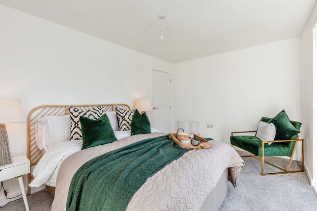 Thumbnail Flat for sale in Orchard Avenue, Bristol