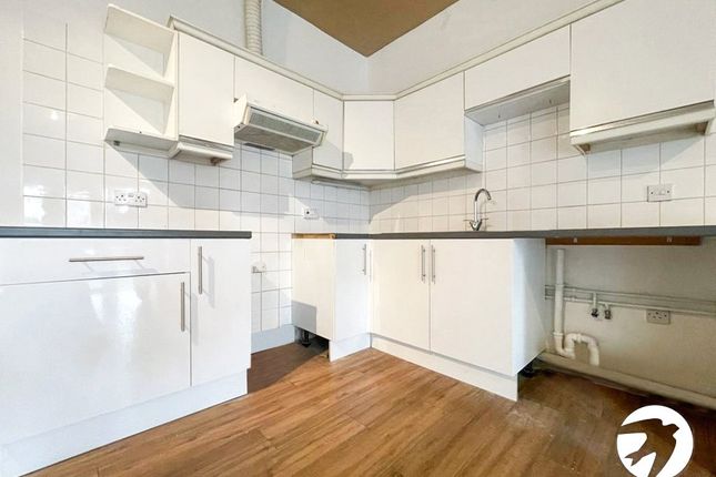 4, Chalgrove Mews, Halling photo 3