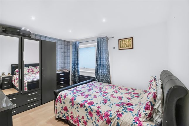 Pintail Road, Woodford Green photo 5