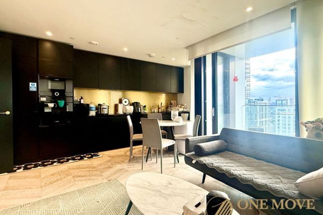 Flat 35, 5 Tidemill Square, London photo 2
