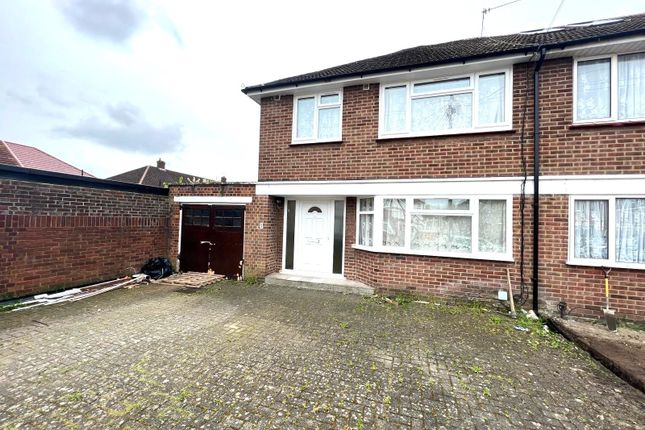 Thumbnail Semi-detached house to rent in Compton Road, Hayes