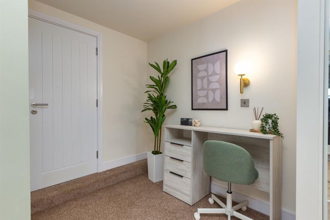 Room 2, 1, Henry Street, Warrington photo 4