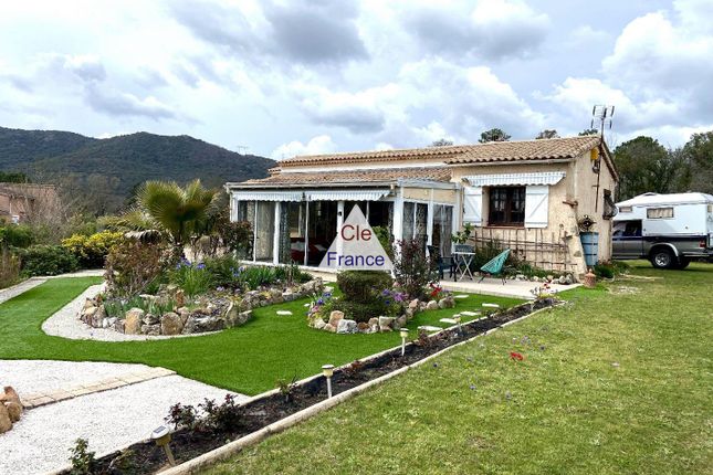 Thumbnail Detached house for sale in Bagnols-En-Foret, Provence-Alpes-Cote D'azur, 83600, France
