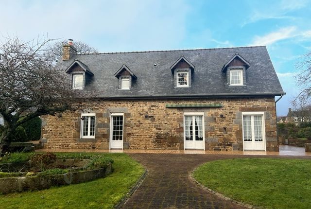 Thumbnail Property for sale in Vire, Basse-Normandie, 14500, France