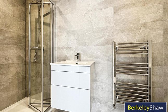 Stoneleigh Park, Thornton