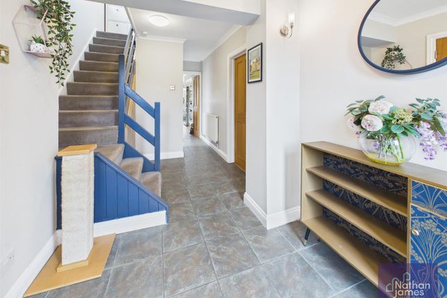 1, Orchard Close, Caldicot photo 2