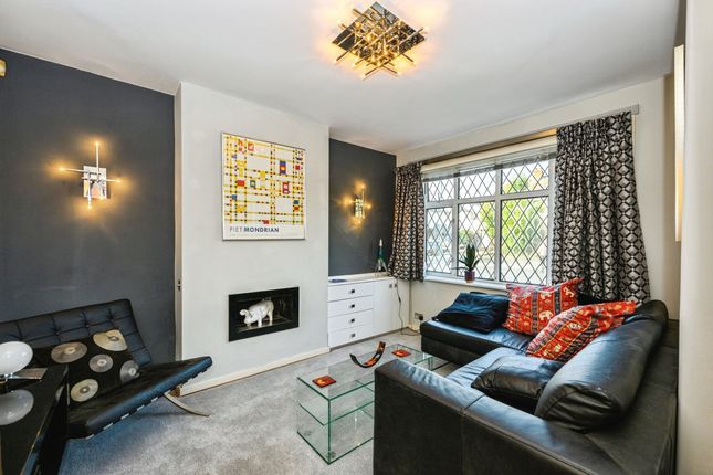 86a, Green Wrythe Lane, Carshalton photo 2