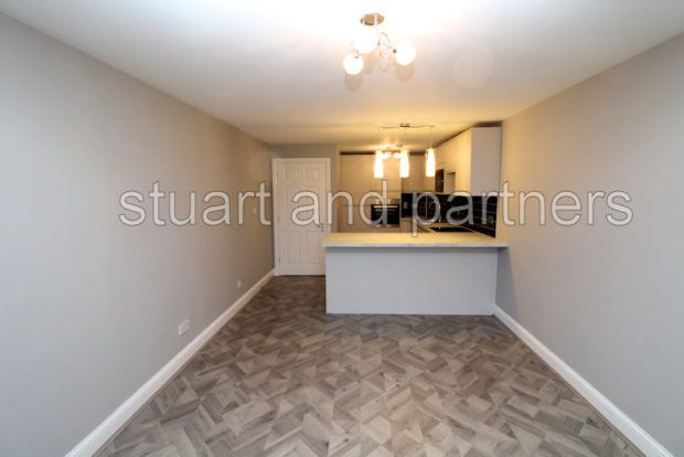 22, Radnor House Harlands Road, Haywards Heath photo 3