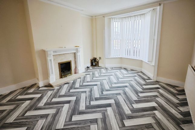 39, South Church Road, Bishop Auckland photo 3