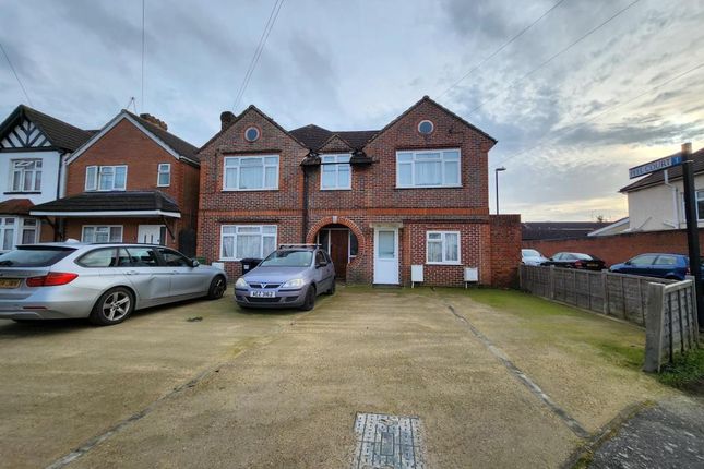 Thumbnail Semi-detached house to rent in Slough, Berkshire