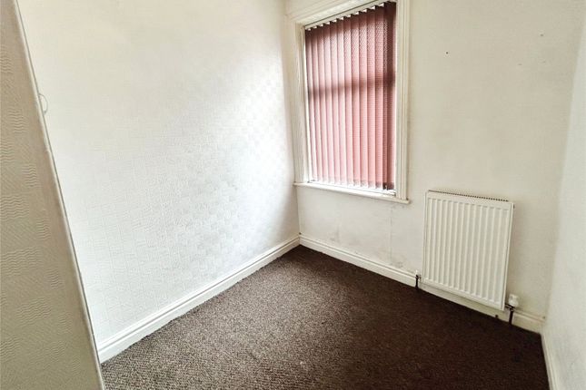 End terrace house to rent in Blacker Road North, Birkby, Huddersfield