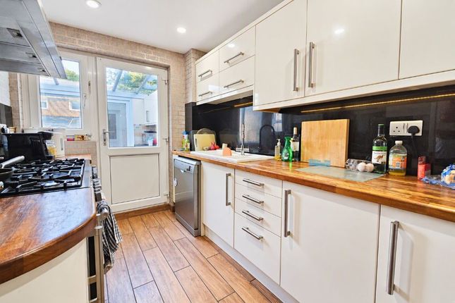 17, Spruce Walk, Lee-On-The-Solent photo 4