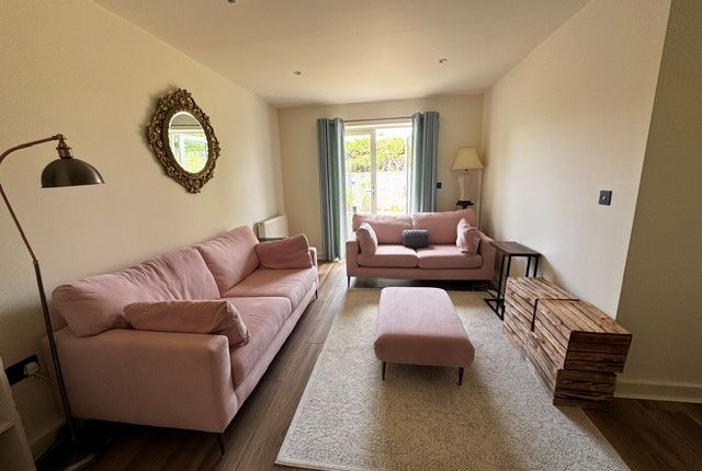 1, Manor Close, MILTON KEYNES photo 4