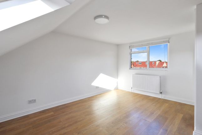 Terraced house for sale in Costons Lane, Greenford, Ealing