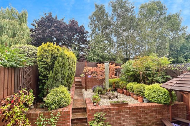 4-bed house on 12, King Harolds View, Caldicot, £332,995