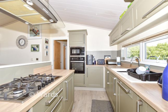 2-bed caravan on Beller Way, Reach Road, Dover, £75,000