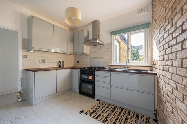 Kitchen-1.Jpg